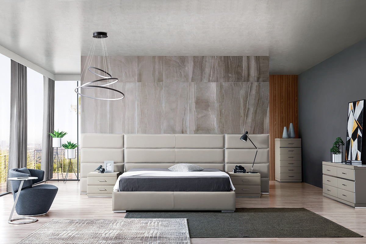GC1731 Luxury Bedroom Up-holstered Bed