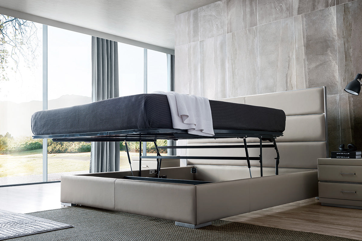 GC1731 Luxury Bedroom Up-holstered Bed