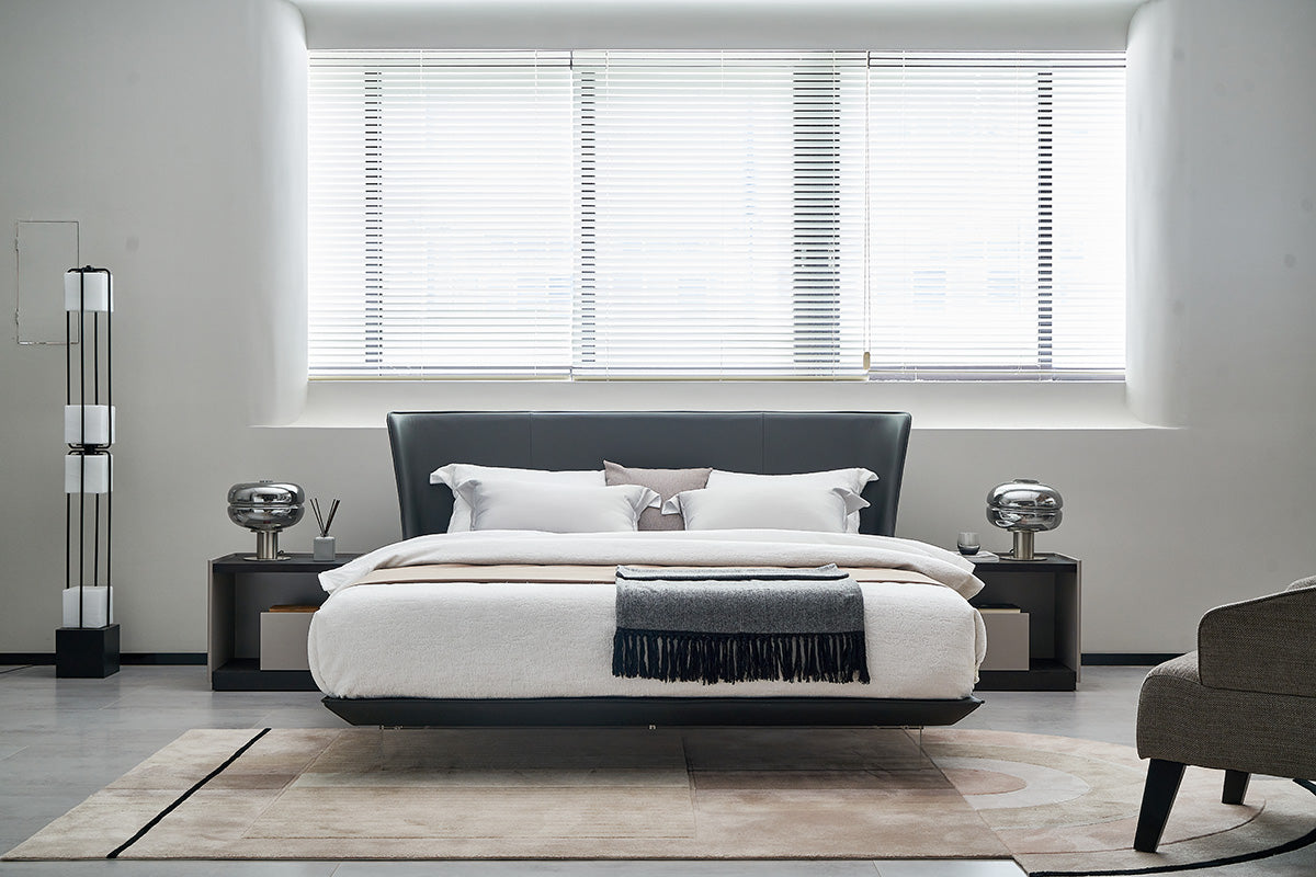 GC1733 Comfortable Luxury Queen Bed