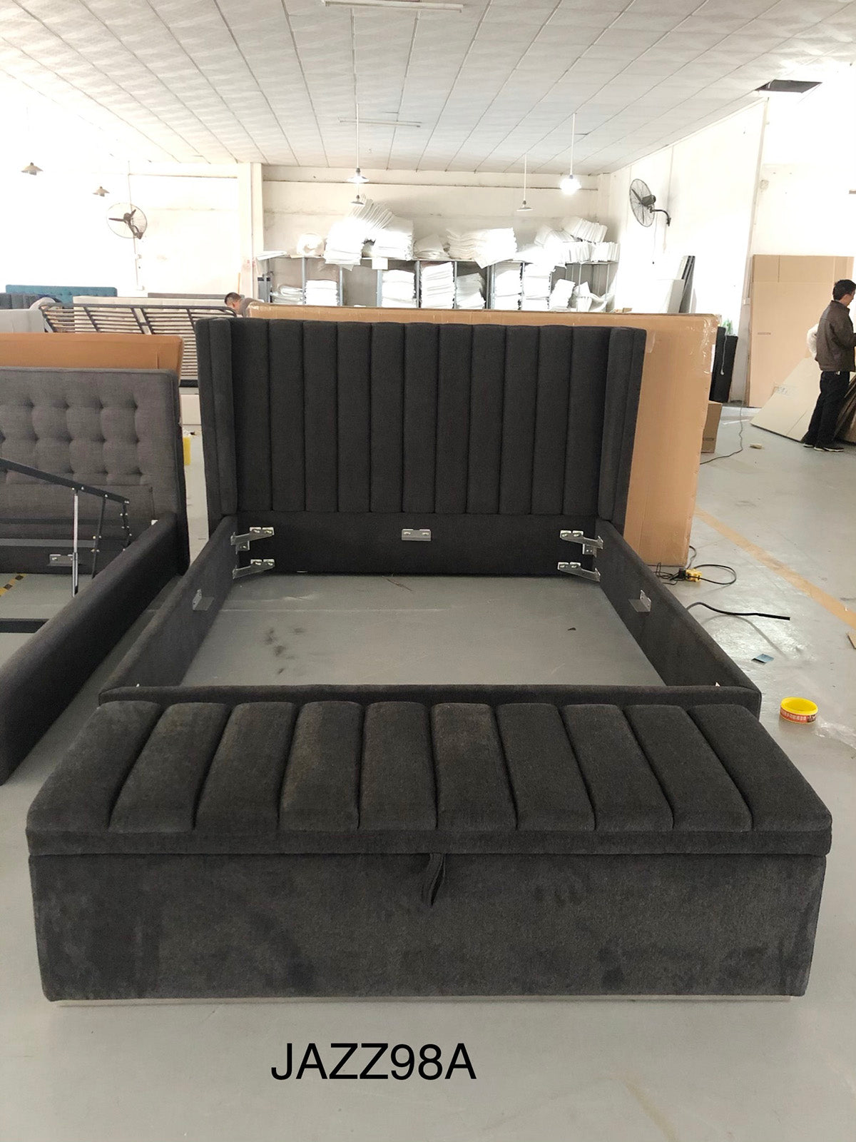 سرير GC1807 الحديث المصنوع من القماش المنجد