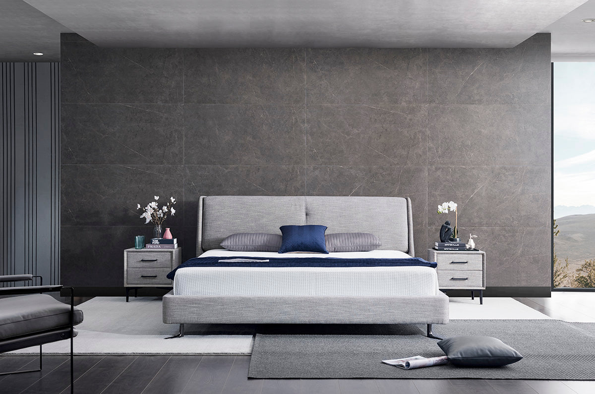 GC1820 Elegant Comfortable Upholstered Bed