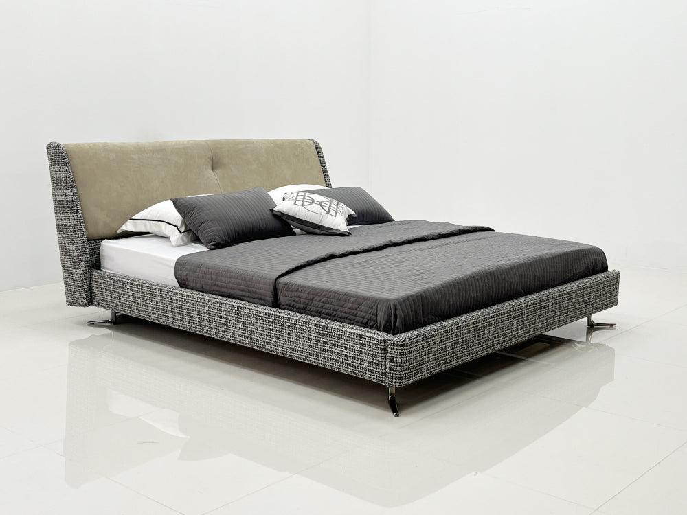 GC1820 Elegant Comfortable Upholstered Bed