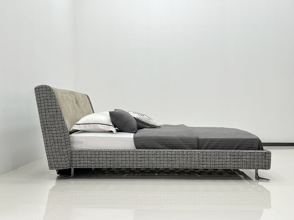 GC1820 Elegant Comfortable Upholstered Bed
