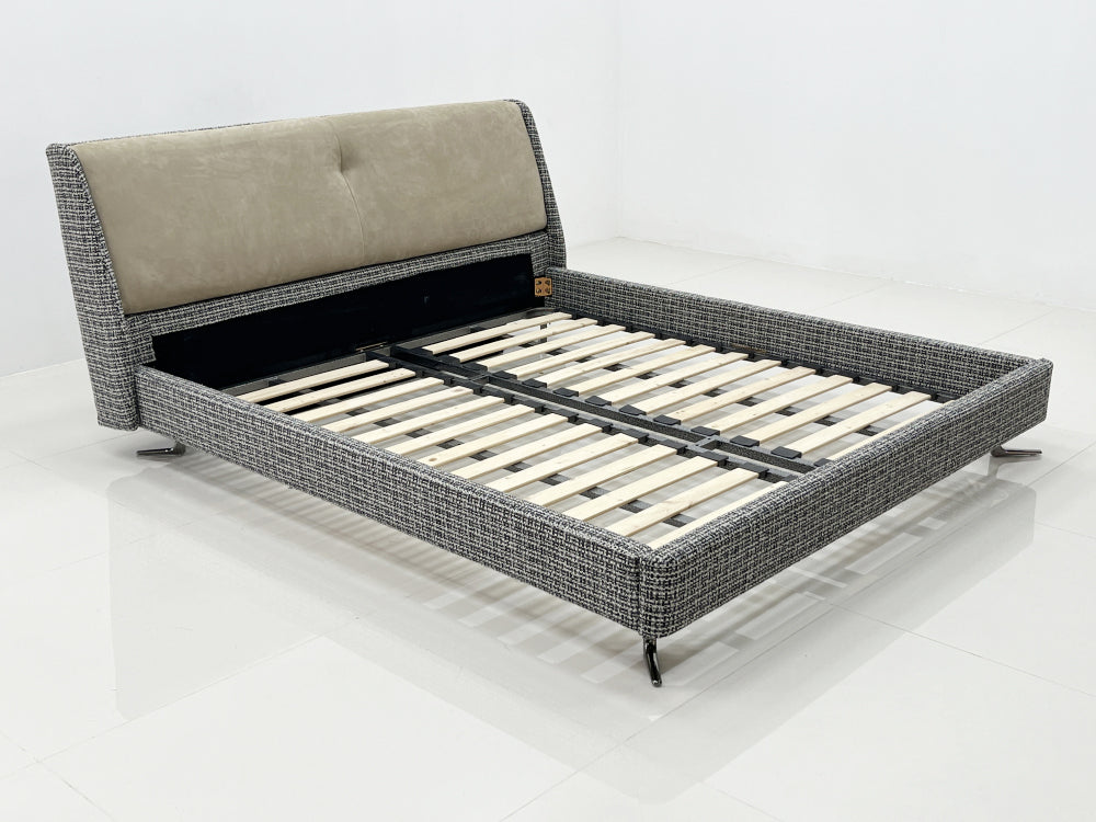 GC1820 Elegant Comfortable Upholstered Bed