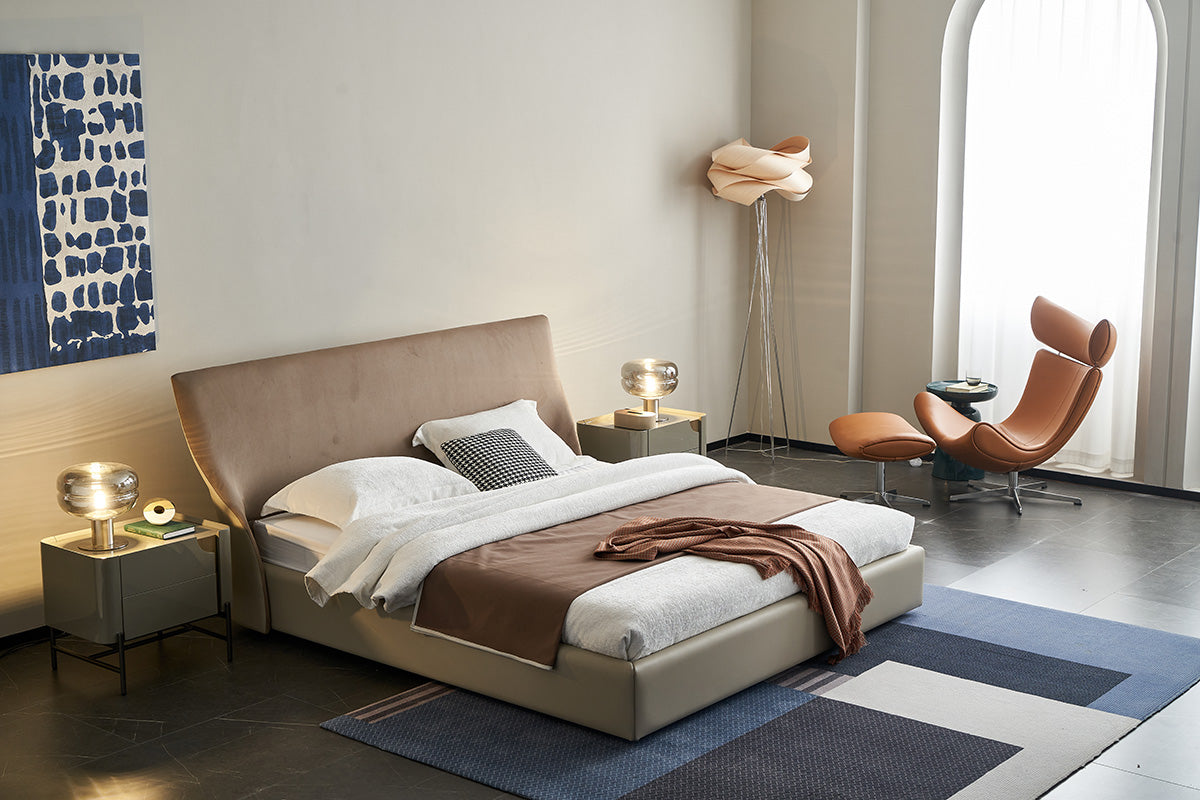 GC1827 Steel Frame Elegant Upholstered Bed