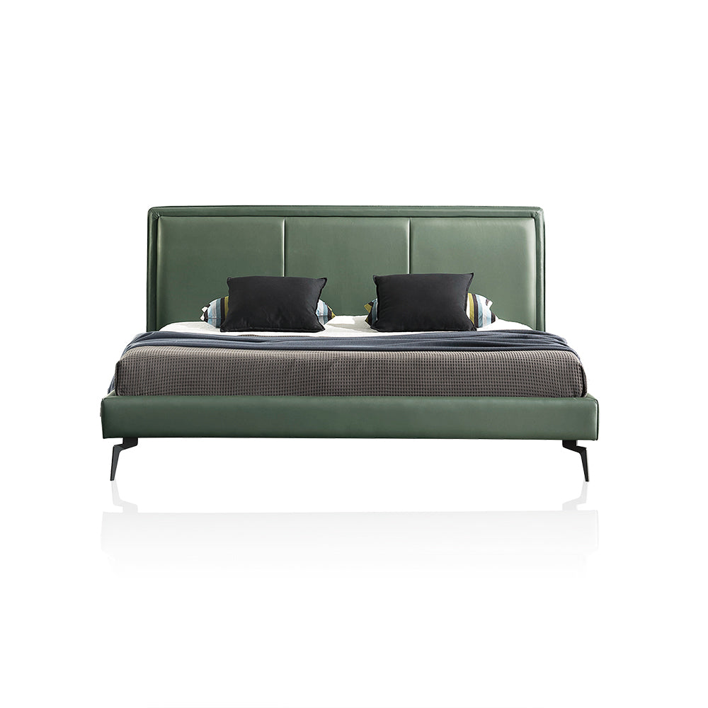 GC2005 Classic Leather Upholstered Bed