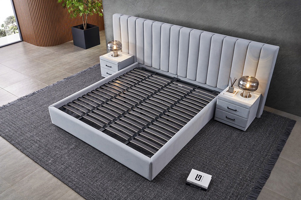 GC2009 Luxury Italian Upholstered Bed