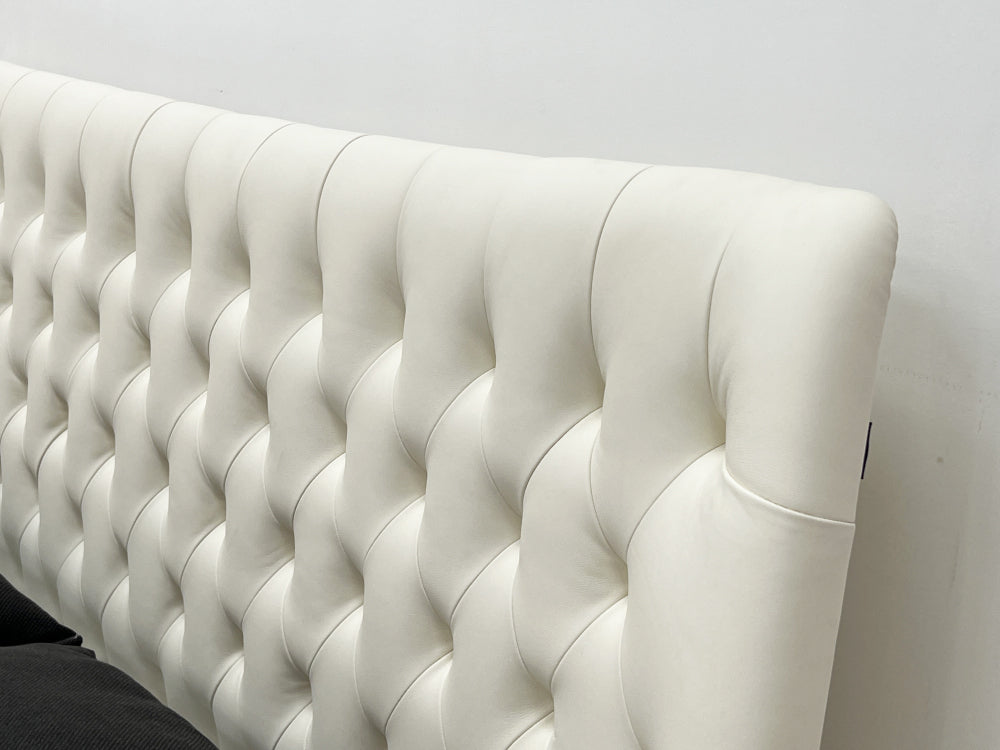 GC2012 Luxury Tufted Upholstered Bed