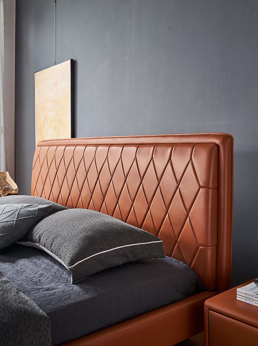 GC2103 Luxury Leather Upholstered Bed