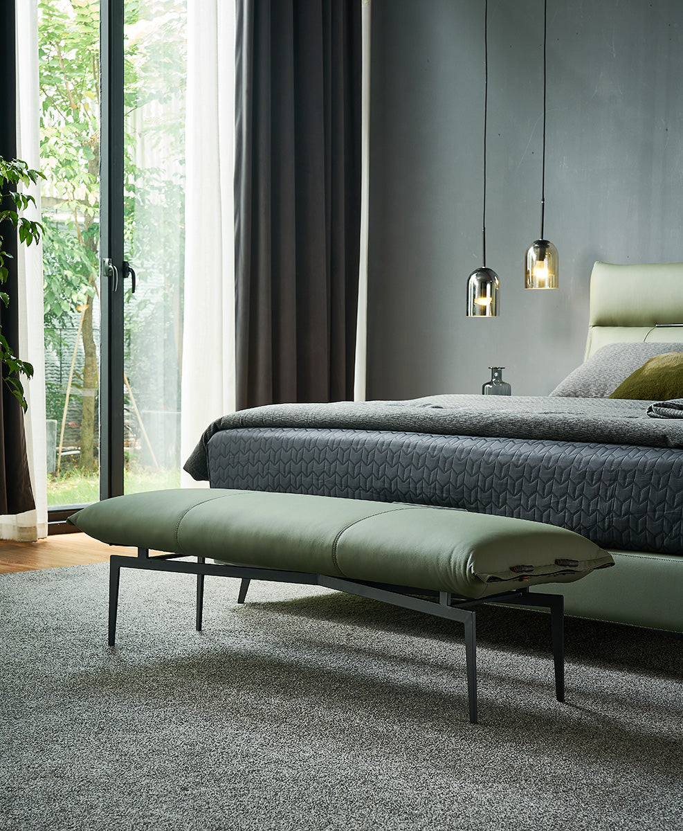 GC2117 Soft Leather Upholstered Bed