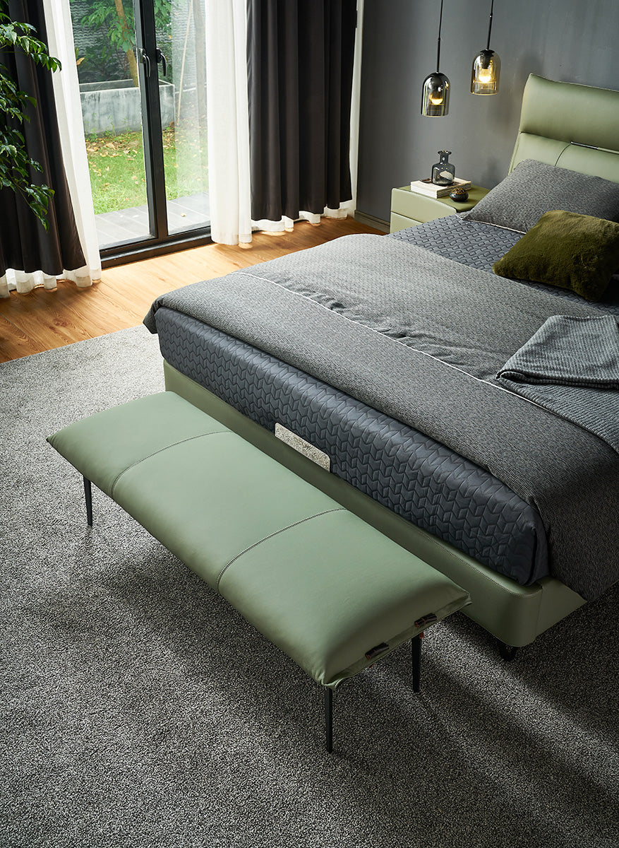 GC2117 Soft Leather Upholstered Bed