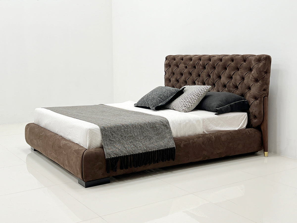 GC2127 Italian Luxury Leather Upholstered Bed