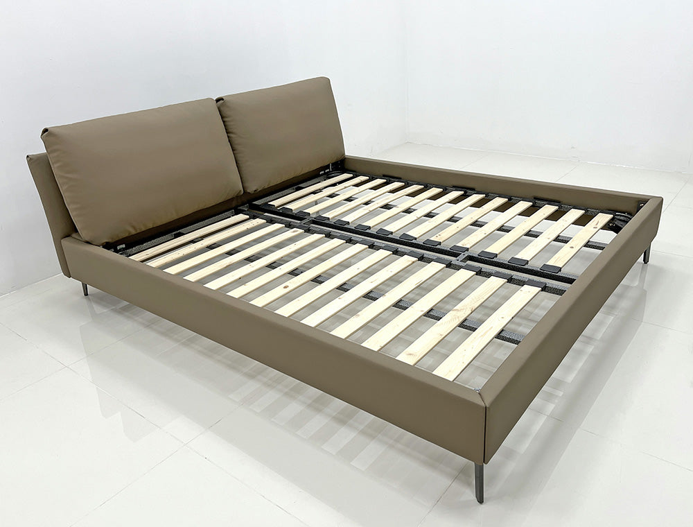 GC2241 Comfortable Villa Up-holstered Bed
