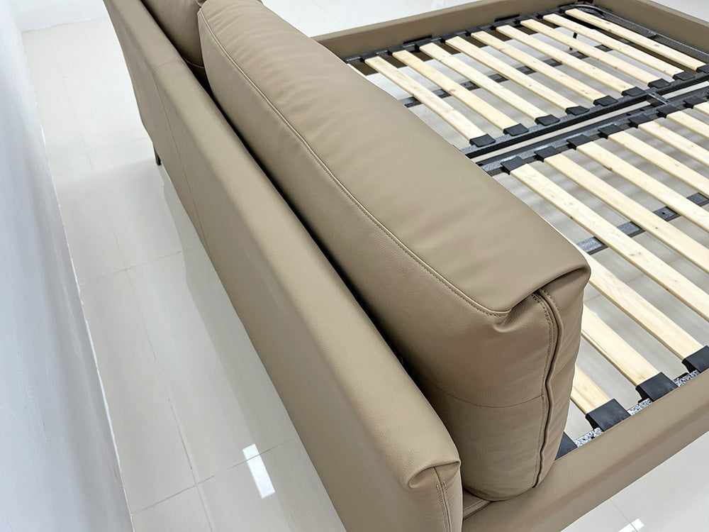 GC2241 Comfortable Villa Up-holstered Bed