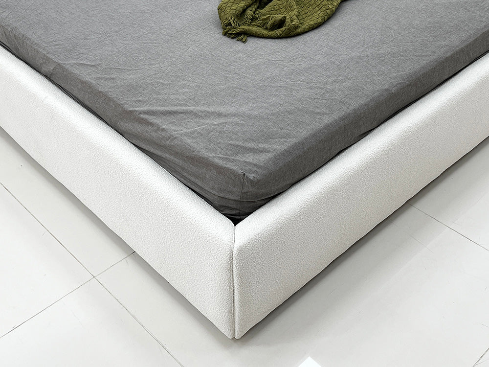 GC2251 New Hot Sell Lambswool Upholstered Bed