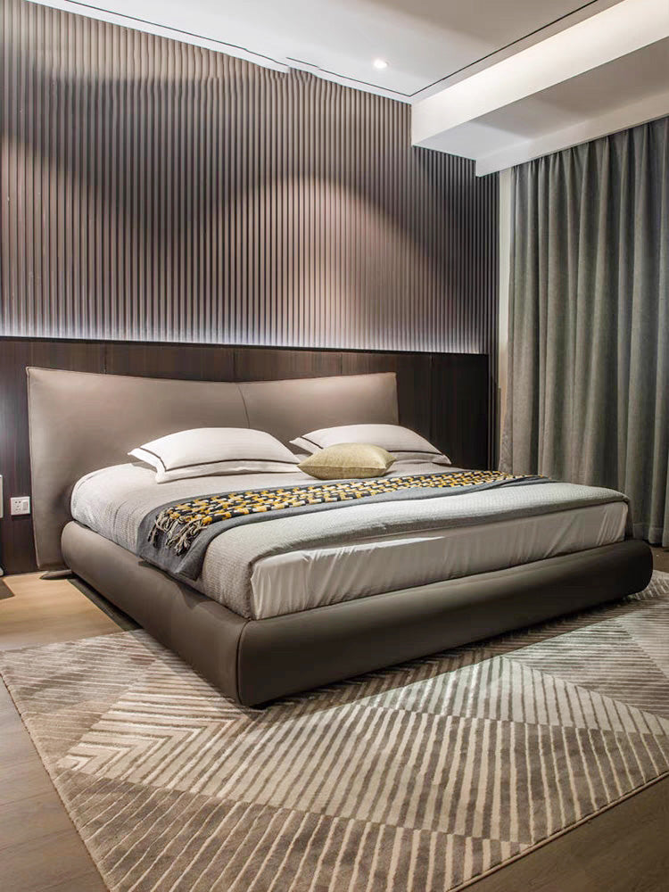 GC2311 Modern Leather Up-holstered Bed