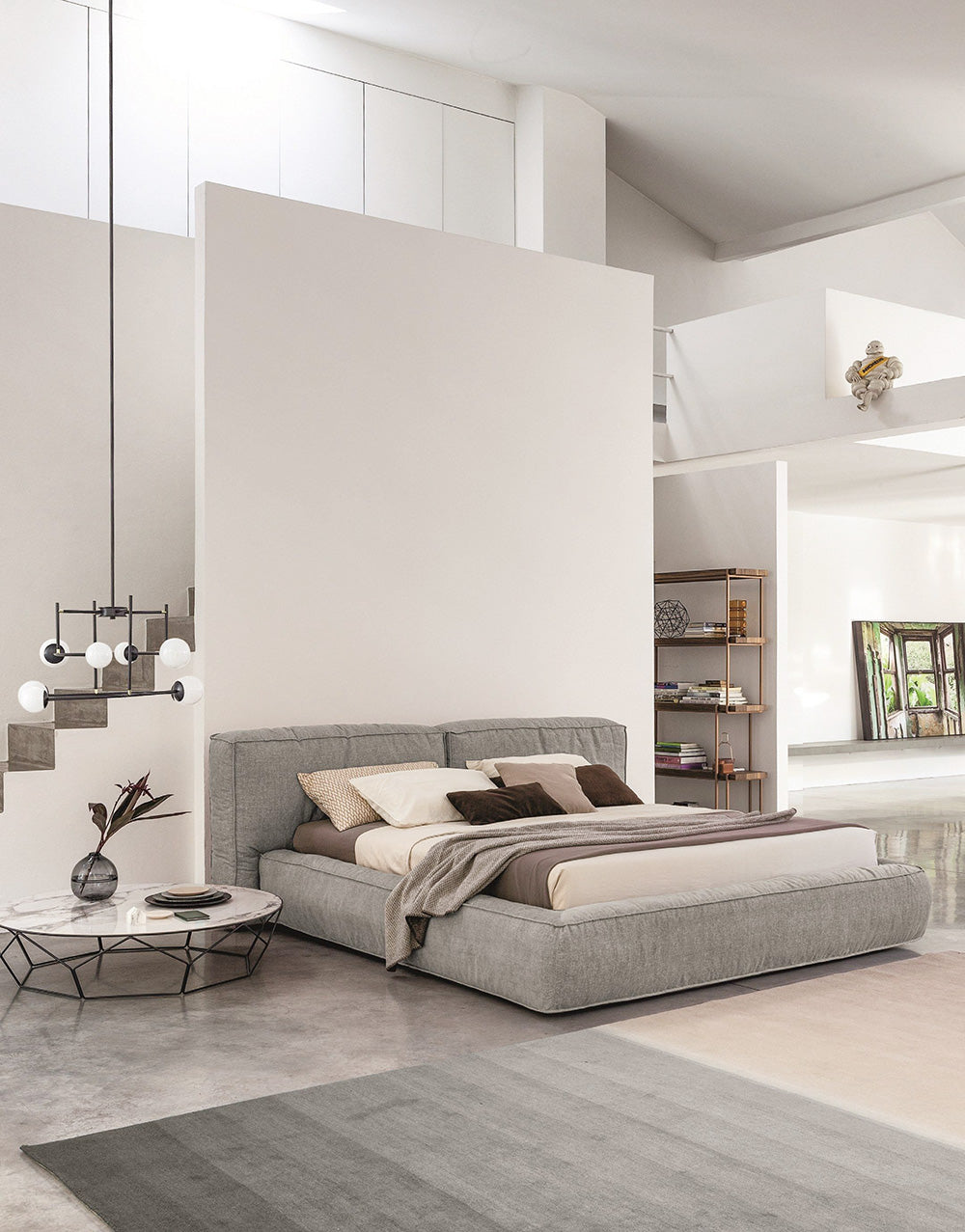 سرير إيطالي ناعم منجد GC2337
