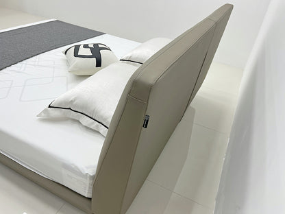 Gainsville GC2240 Comfortable Modern Queen Bed