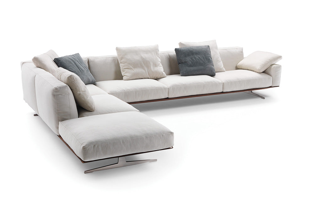 Gainsville GS9098 Italian Modern Sectional Sofa