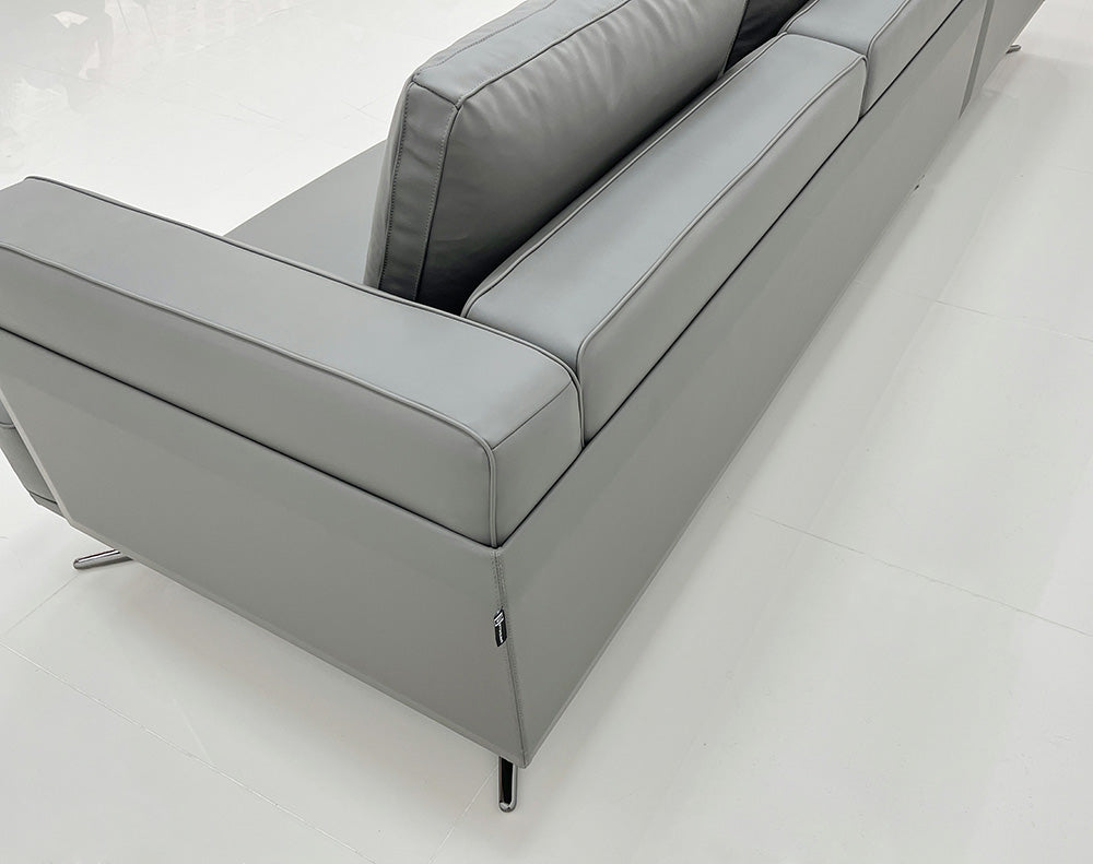 Gainsville GS9118 Modern Sofa With Hardware Legs